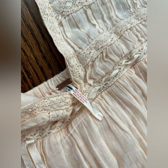 Free People White/Ivory  NWT
Sunflower Afternoon Bustle
Midi Dress Small - Picture 6 of 8